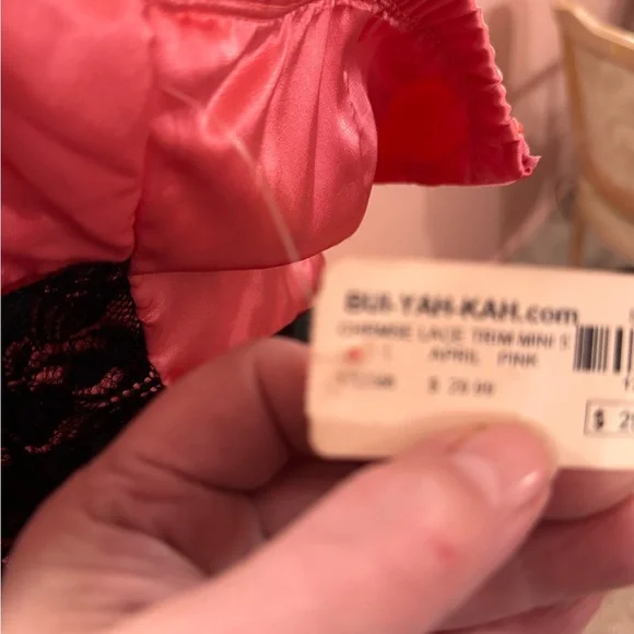 Y2K Pink Ruffled Dress with Black Lace Waist size L - Picture 6 of 7